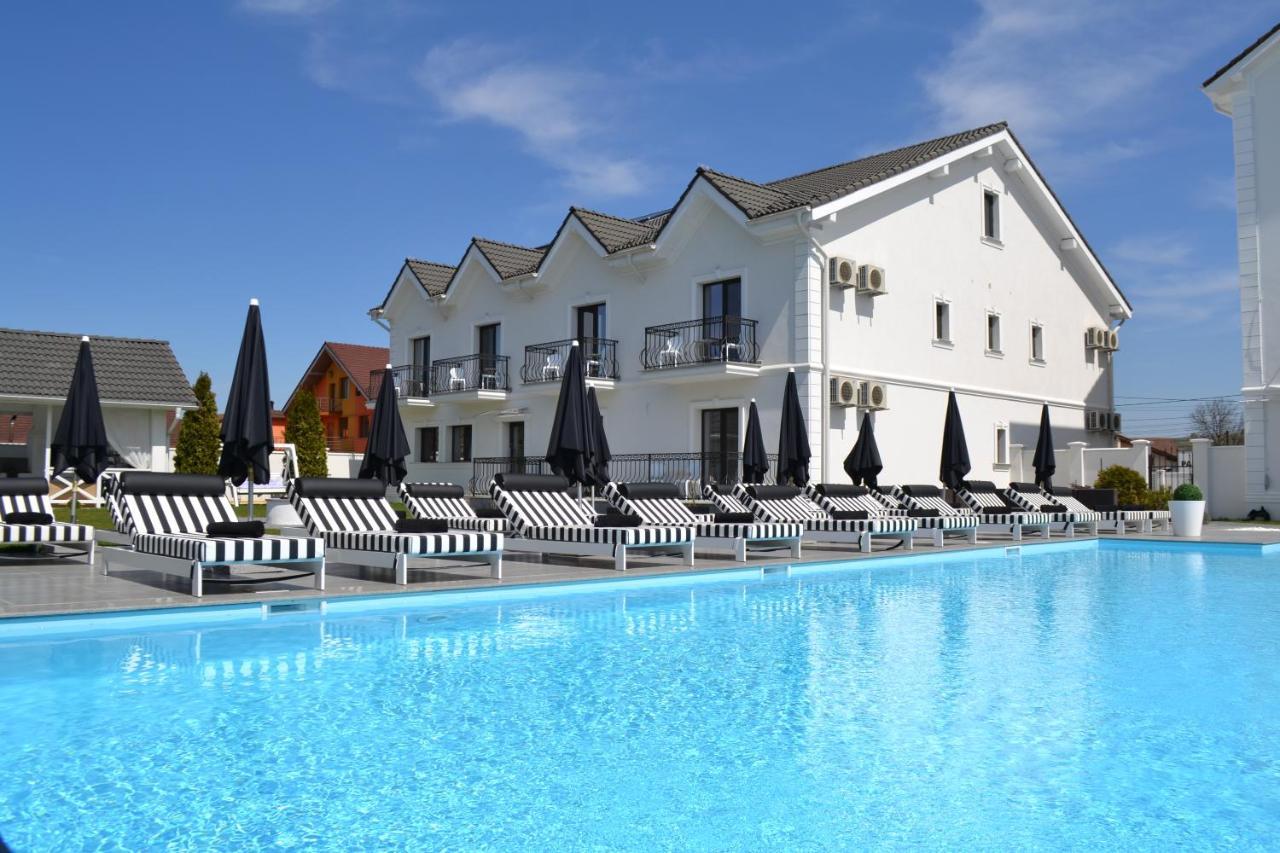 Krystal Boutique Mansion Hunedoara Exterior foto